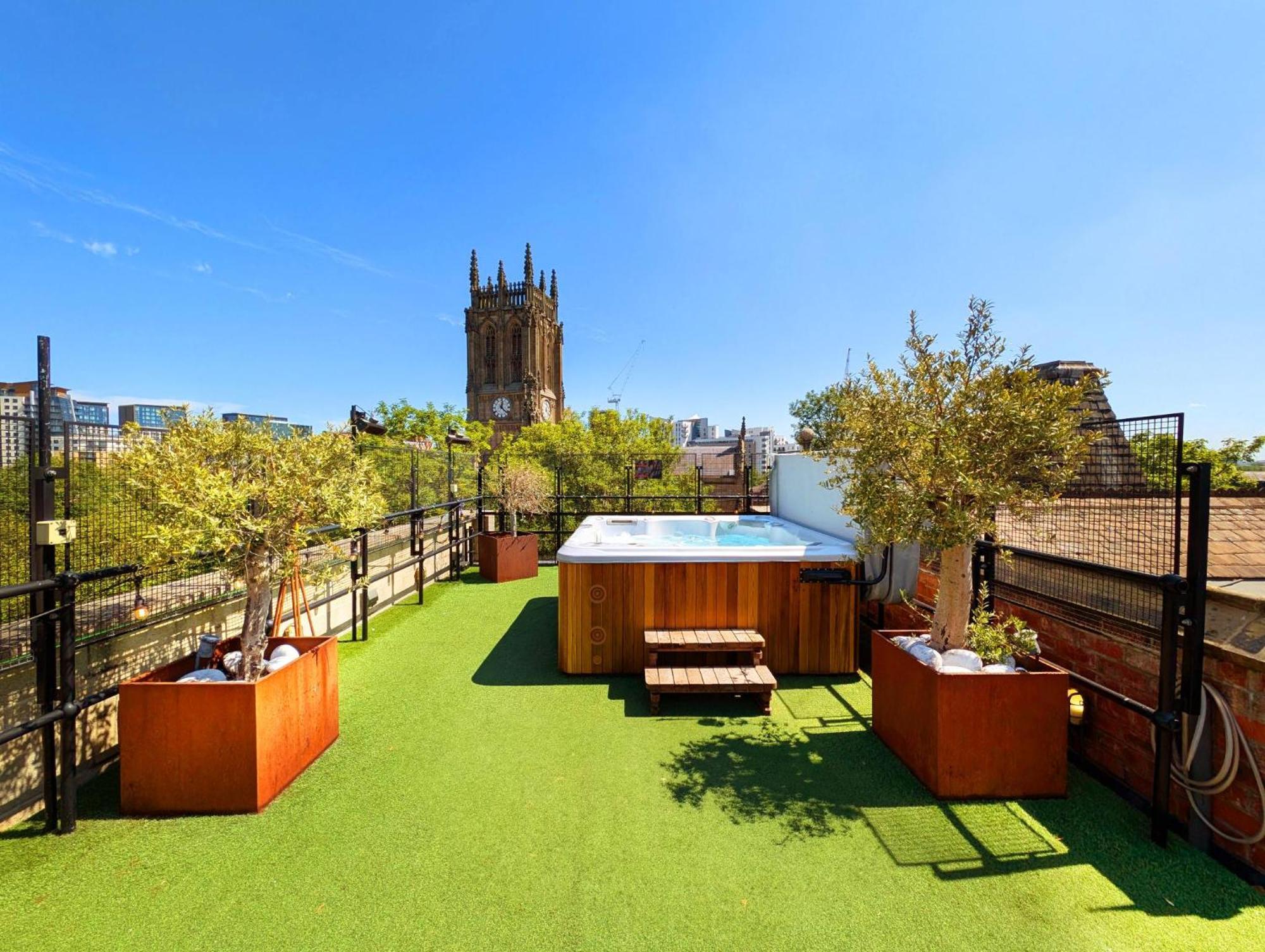 The Bells - Luxury Serviced Apartments Leeds  Extérieur photo